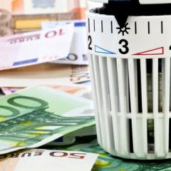 Thermostatventil auf Geldscheinen